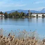 Διαμέρισμα Zuhaeusl Am Chiemsee