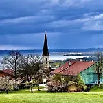 Διαμέρισμα Zuhaeusl Am Chiemsee Breitbrunn am Chiemsee