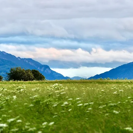 Zuhaeusl Am Chiemsee * Breitbrunn am Chiemsee