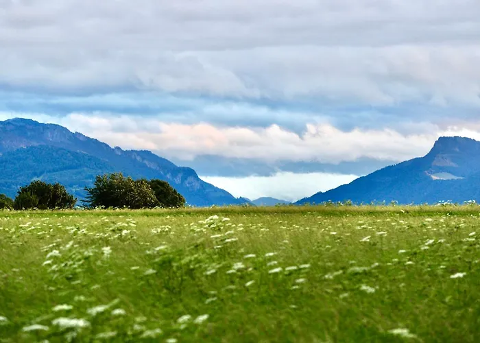 Zuhaeusl Am Chiemsee * Breitbrunn am Chiemsee
